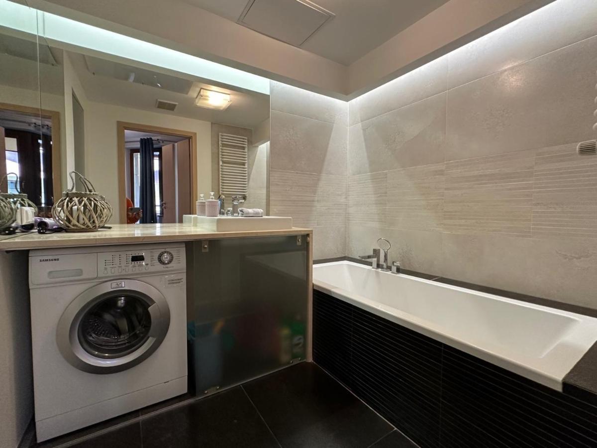 Apartament Centrum Krawiecka 2 Wroclaw Dış mekan fotoğraf